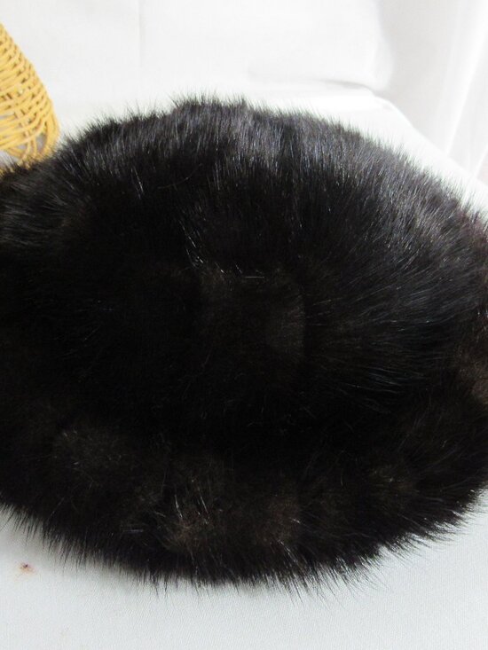 BLACK MINK FUR HAT VINTAGE 1960\'S main image 4